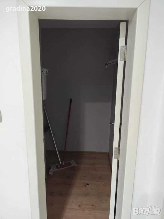 Дава се под наем Тристаен апартамент в Разград, Център - 100 кв.м за 359.04 € - Снимка #10