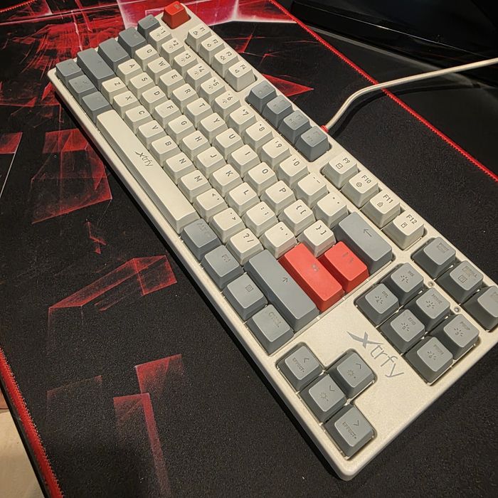 Tastatura mecanica xtrfy K4 TKL