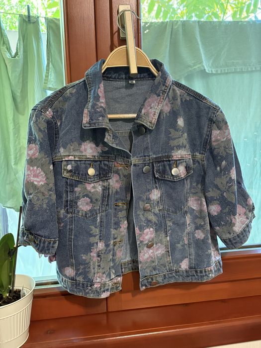 Чисто ново дънково яке