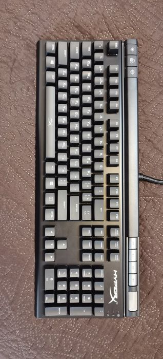 Продам клавиатуру HyperX Alloy Elite RGB