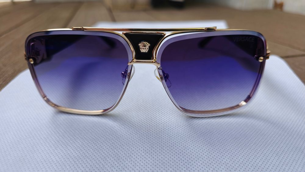 Ochelari de soare Versace lentila albastra, rama aurie