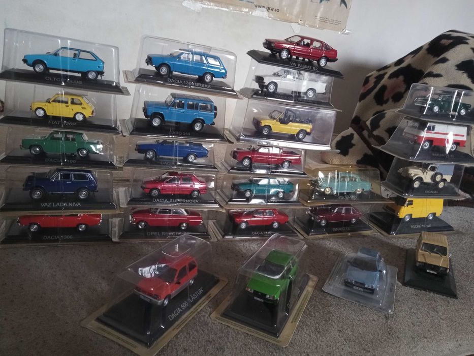 Colecția Deagostini - machete românești Dacia ARO Rocar Oltcit Cielo