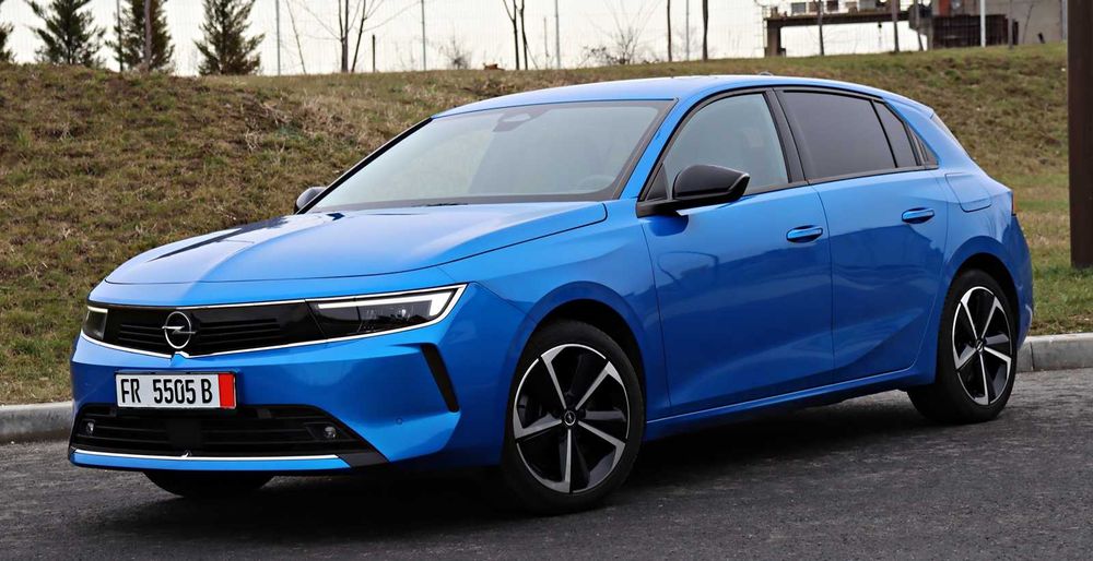 Opel Astra L / 2023 / 180 CP / 1.6 Turbo / Hybrid / Full Led/Carplay