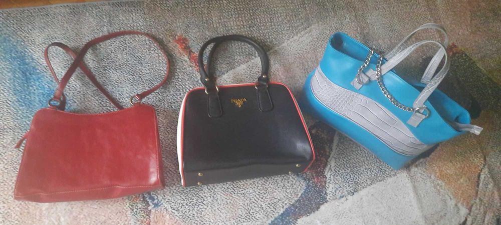 Нови кожени чанти и други чанти, носени, но много запазени