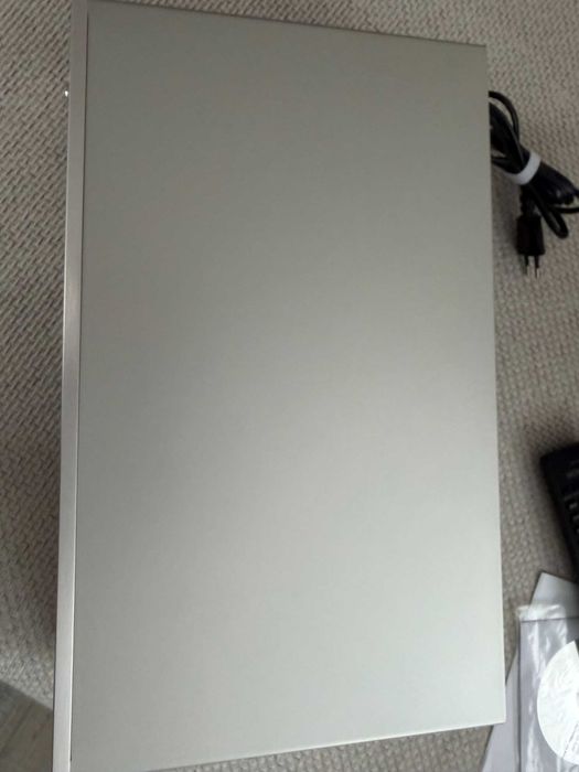 Продавам CD DENON DCD-600NE като нов