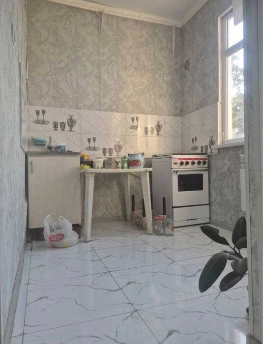 х Комната Зеркалный Чиланзар 17 квартал 2/3/4 Орт.195-Школа.Продается