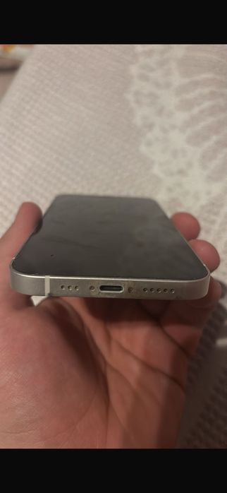 Iphone 12 перфектен