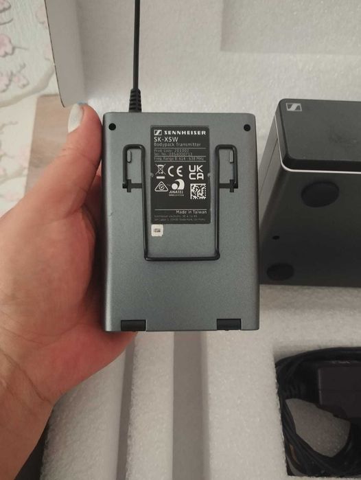 Радиомикрофон Sennheiser em xsw1