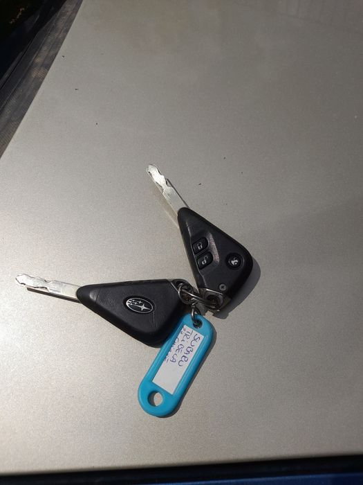 Субару трибека фейс На части