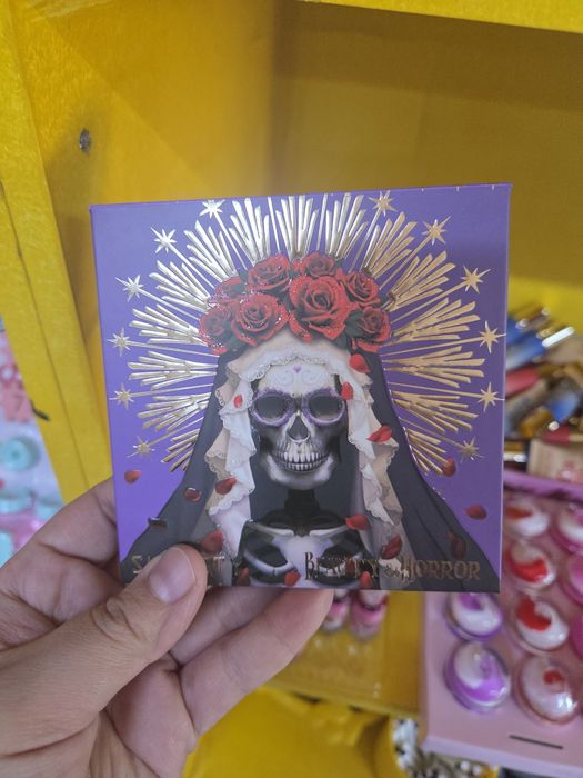 Тоналки,тени,крема