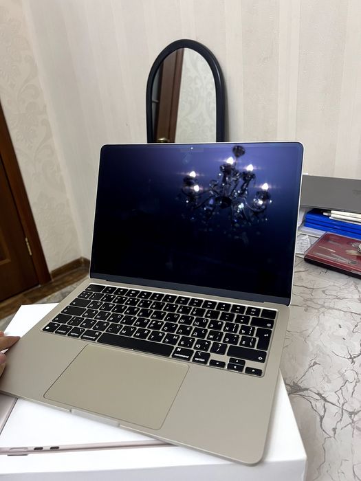 MacBook Air 13 M3, 512gb