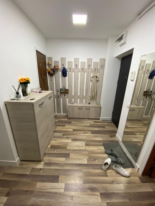 Apartament cu 3 camere