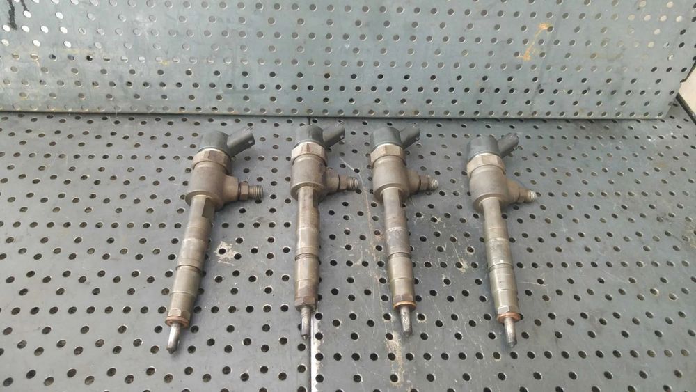 Injector 1.9 d alfa romeo 147 0445110119