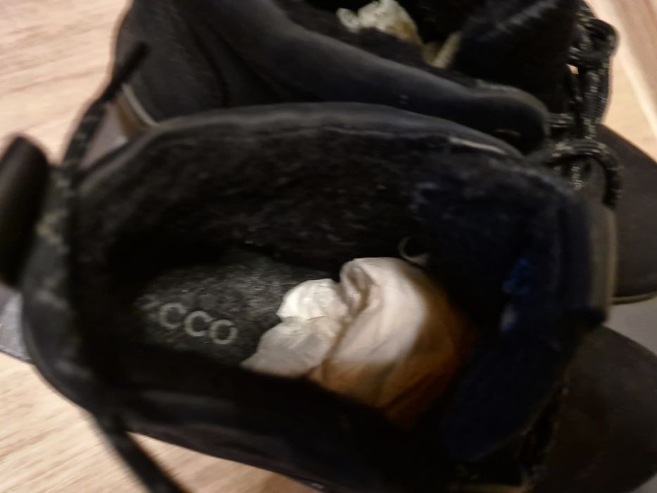 Продам ботинки фирмы ecco, 36-37 размер