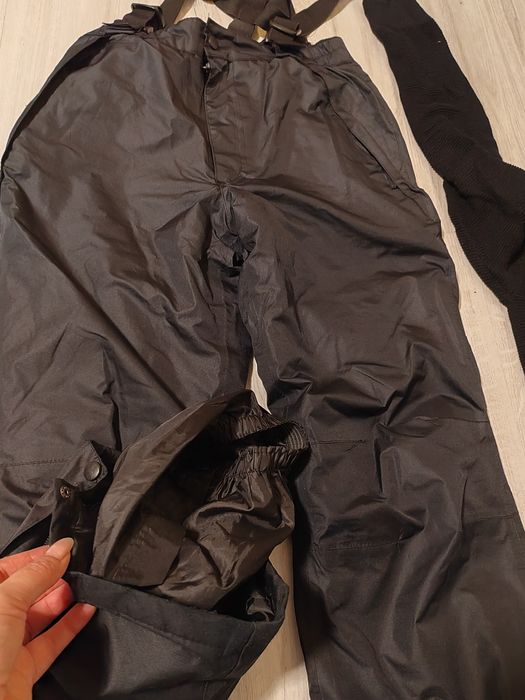 Salopeta ski 11-14ani ca noua!