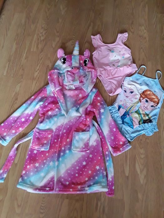 Halat de baie + 2 costume de baie fetițe 6-8 ani