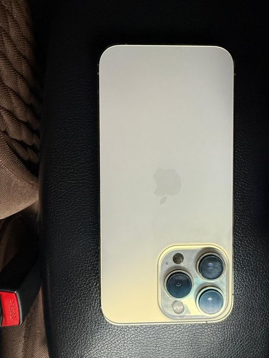 Айфон 13про продаются