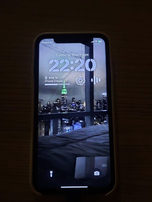 Iphone XR 75%Akb