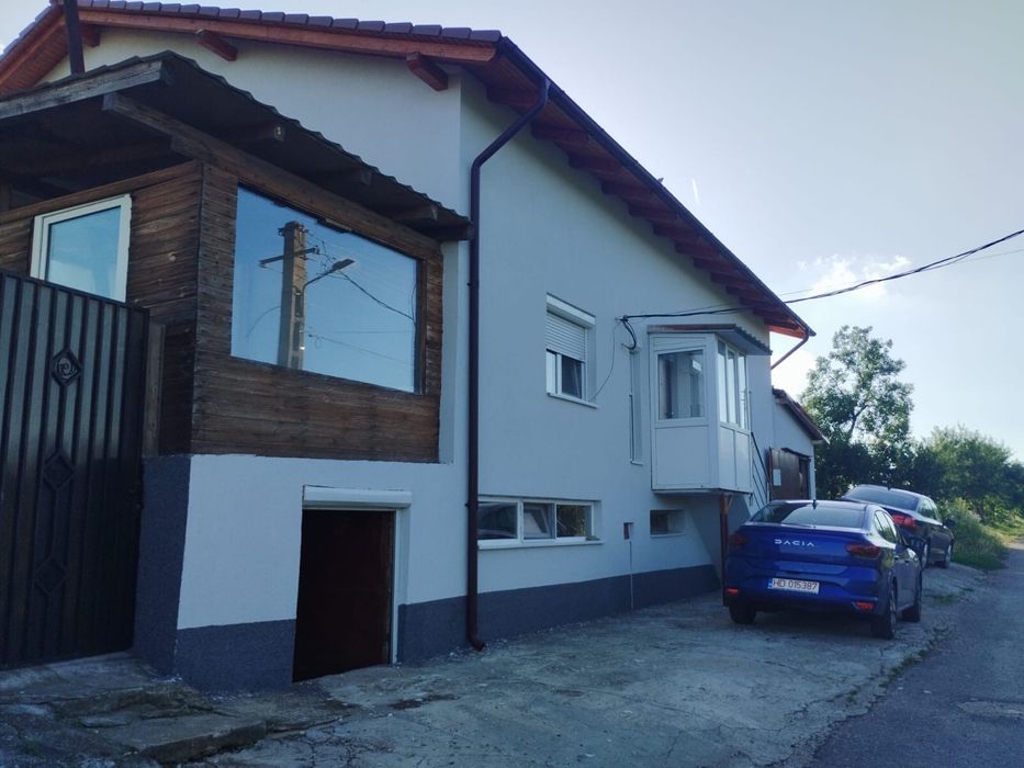 Casa de vanzare localitatea Pischia