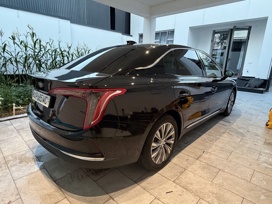 Hongqi eqm 5 500 в аренду с выкупом