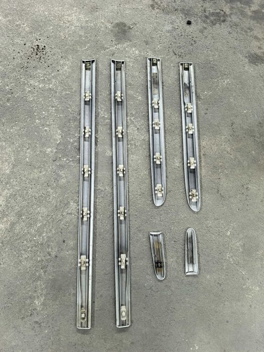 Молдинг на дверь Мерседес 211