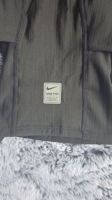 Cagulă Nike Therma