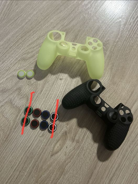 Калъфи за PS4