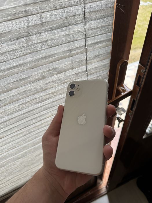 Iphone 11 128 karobkasi bor.