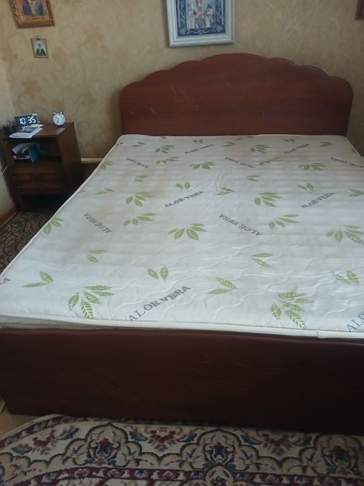Продам б/у кровать 2-спальную