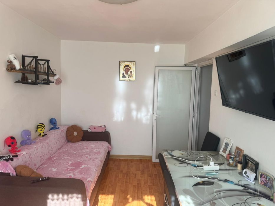 Vand apartament in Plopeni