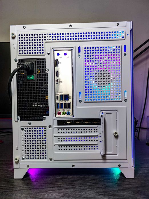 Нов! Ryzen 5 7500F, 16GB DDR5, RTX 5060, 1TB SSD NVMe