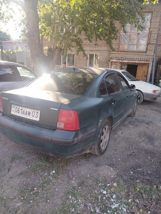Пассат б5 1.6 продам