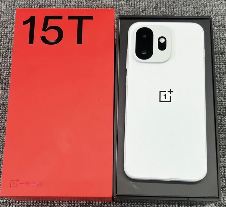 ONE plus 15T 16/512 + гарантия
