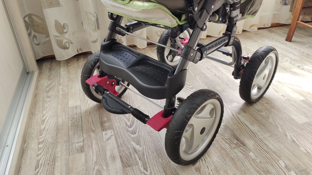 Детская коляска!