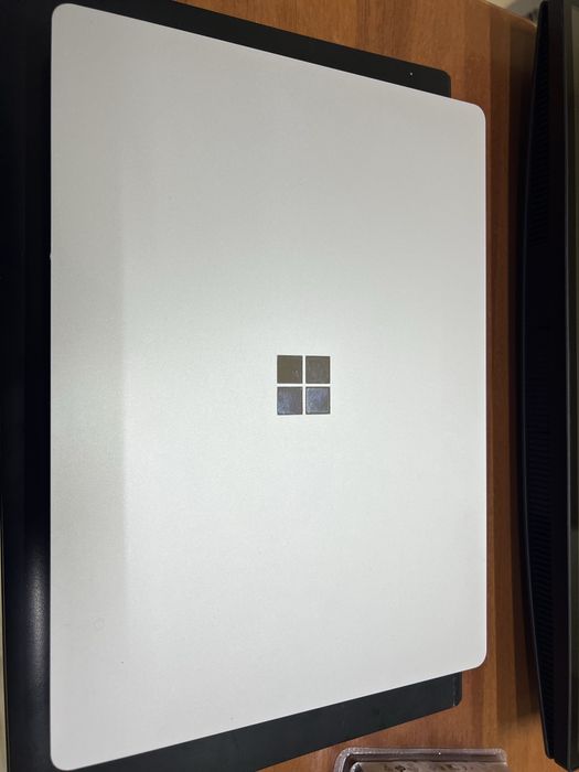 Surface laptop 5 Microsoft i5-12gen 16gb 256ssd 2k экран Touch