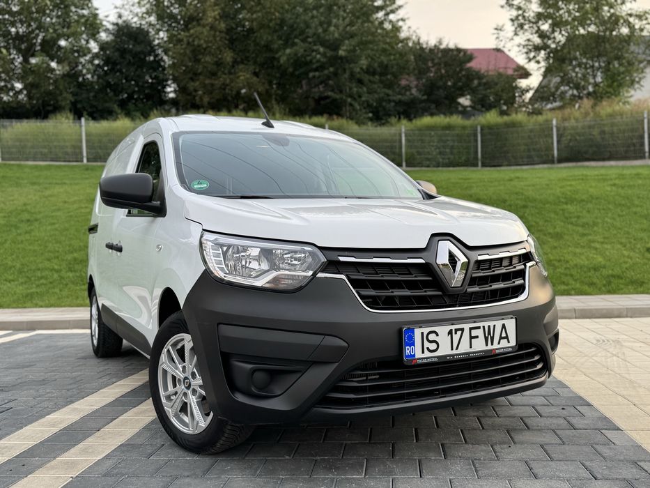 Renault Express 1.5 dCi 75 CP Dokker inmatriculata RO persoana fizica