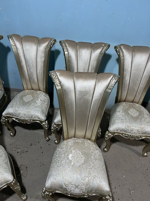 Stol stullar mehmonxona va zal uchun