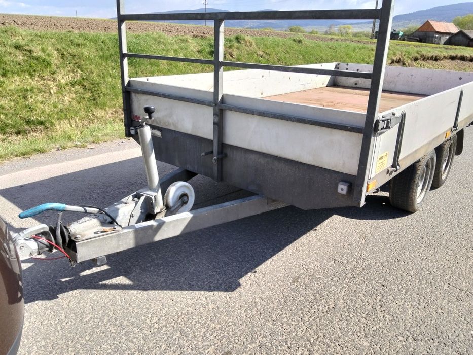 Remorca Solide  2700 kg de olanda