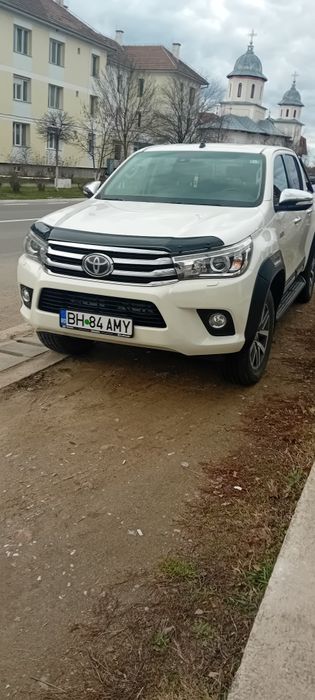 Toyota hilux invincible 2017