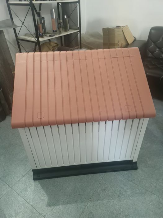 Домик для собак большой