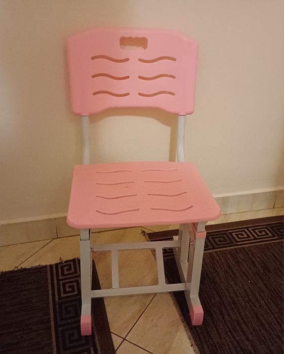 Masa birou pentru copii cu scaun reglabil -Gyerek asztal székkel