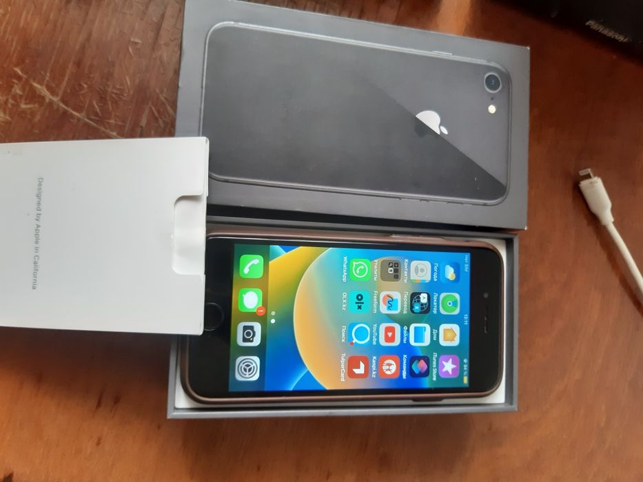 Iphone8 продается