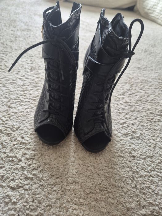 Botine  toc si  varf deschis 36