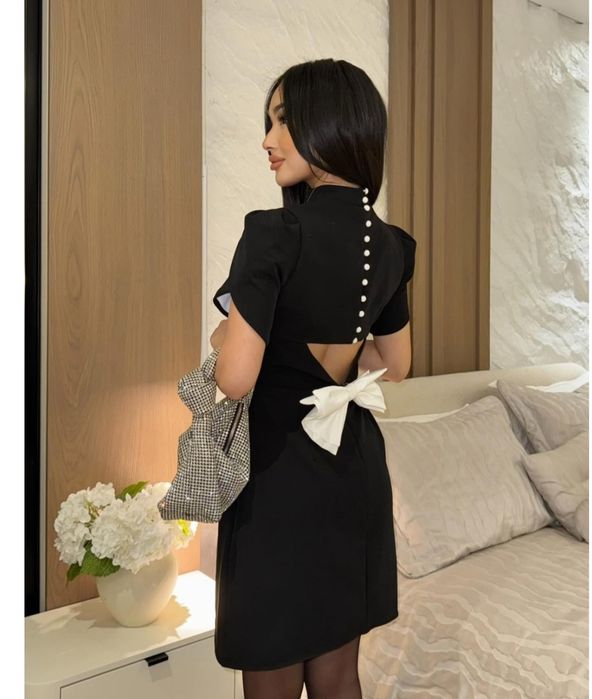 Продам платье размер 42