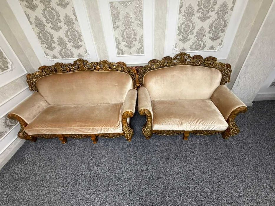 Продам комплект мягкой мебели