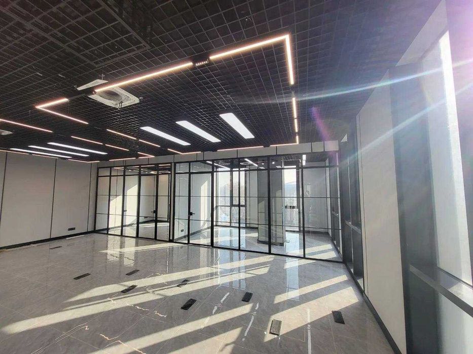 СРОЧНО ПРОДАЁТСЯ нежилое помещения на ЖК Nest one вид на Хумо арена