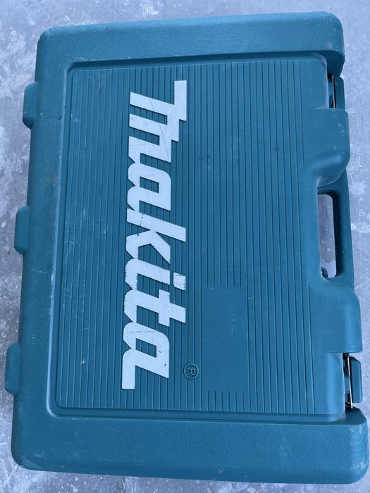 Перфоратор оргинал макита сотилади