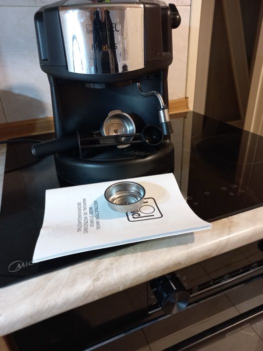 Кафе машина Briel