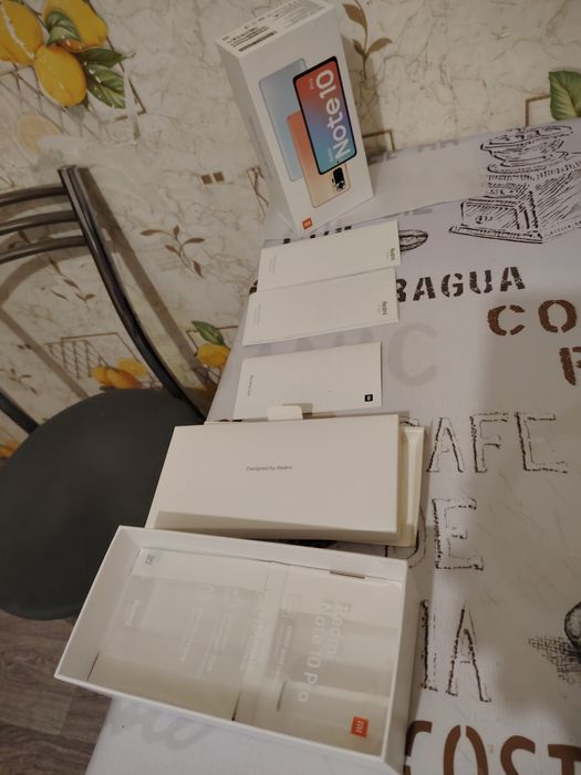 Каробка с докуметами