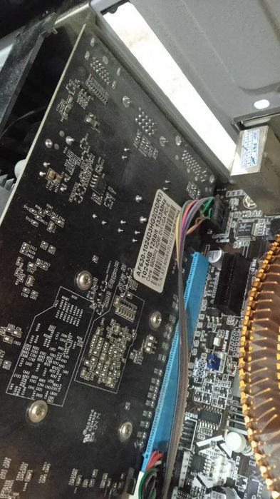 Материнская плата esonic